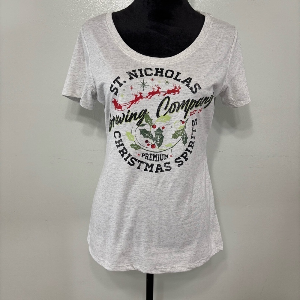 Next Level Handmade Christmas Graphic T Shirt Size L